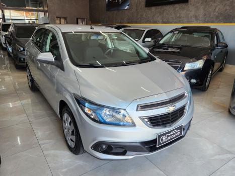 CHEVROLET Onix Hatch 1.4 4P FLEX LT, Foto 15