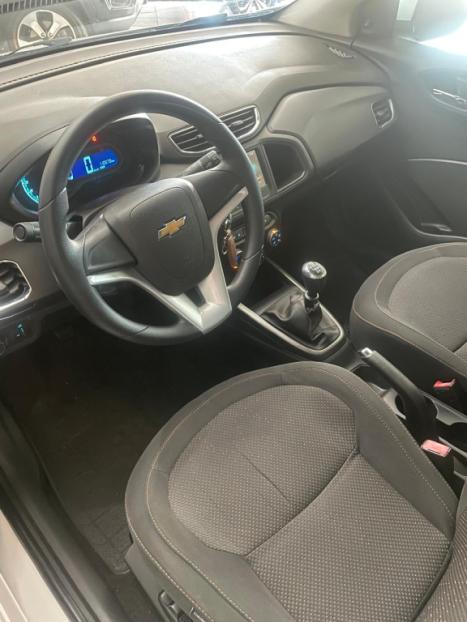 CHEVROLET Onix Hatch 1.4 4P FLEX LT, Foto 8