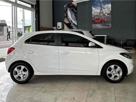 CHEVROLET Onix Hatch 1.4 4P FLEX LT, Foto 4