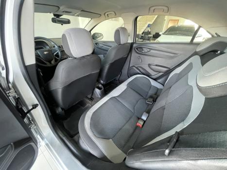CHEVROLET Onix Hatch 1.0 4P FLEX LT, Foto 8