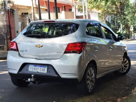 CHEVROLET Onix Hatch 1.4 4P FLEX LT, Foto 8