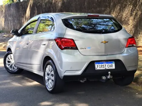 CHEVROLET Onix Hatch 1.4 4P FLEX LT, Foto 11