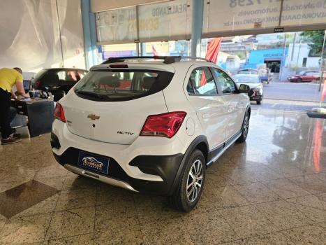 CHEVROLET Onix Hatch 1.4 4P FLEX ACTIV AUTOMTICO, Foto 4