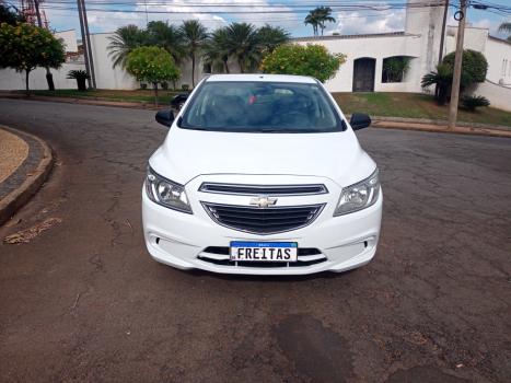 CHEVROLET Onix Hatch 1.0 4P FLEX LT, Foto 2