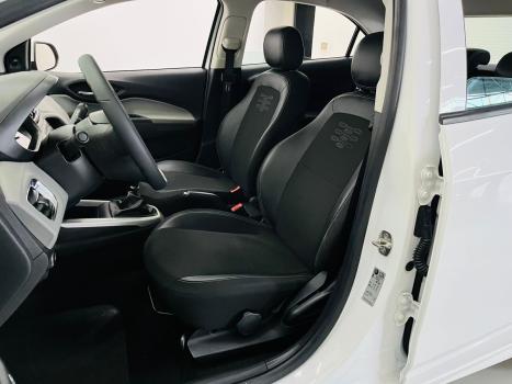 CHEVROLET Onix Hatch 1.0 4P FLEX LT, Foto 6