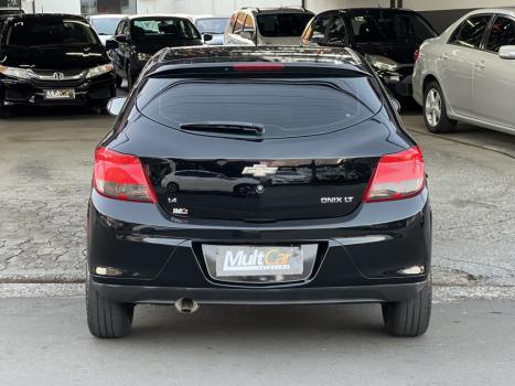 CHEVROLET Onix Hatch 1.4 4P FLEX LT, Foto 5