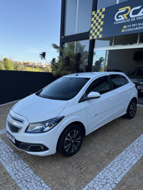 CHEVROLET Onix Hatch 1.4 4P FLEX LT, Foto 2