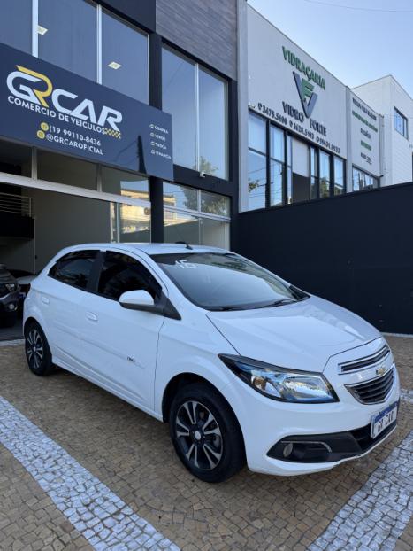 CHEVROLET Onix Hatch 1.4 4P FLEX LT, Foto 3