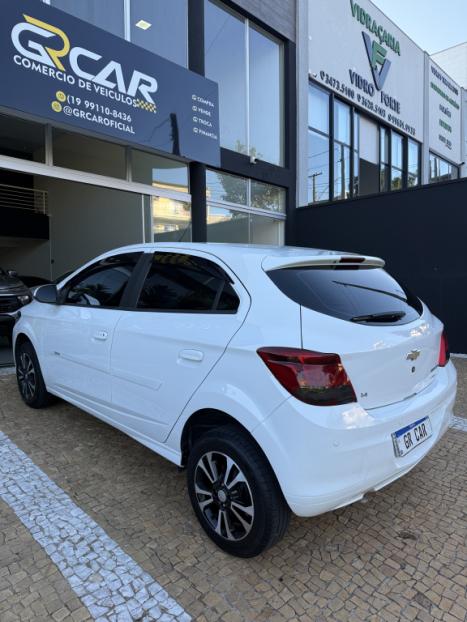 CHEVROLET Onix Hatch 1.4 4P FLEX LT, Foto 5