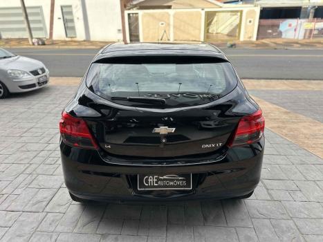 CHEVROLET Onix Hatch 1.4 4P FLEX LT, Foto 7