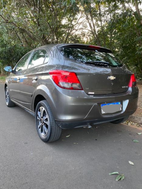 CHEVROLET Onix Hatch 1.4 4P FLEX LTZ, Foto 7