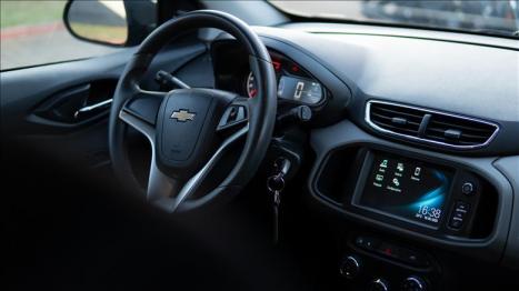 CHEVROLET Onix Hatch 1.4 4P FLEX LT, Foto 12