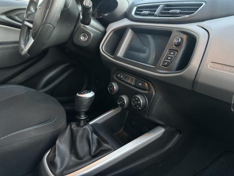 CHEVROLET Onix Hatch 1.4 4P FLEX LT, Foto 5