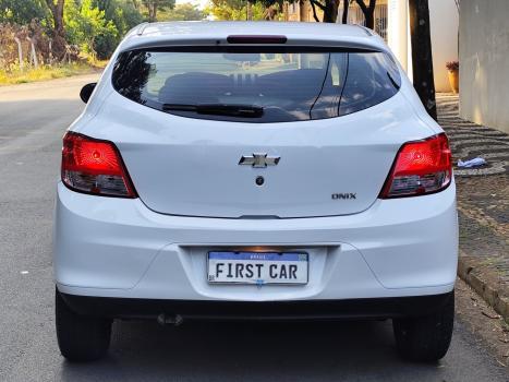 CHEVROLET Onix Hatch 1.0 4P FLEX LT, Foto 6