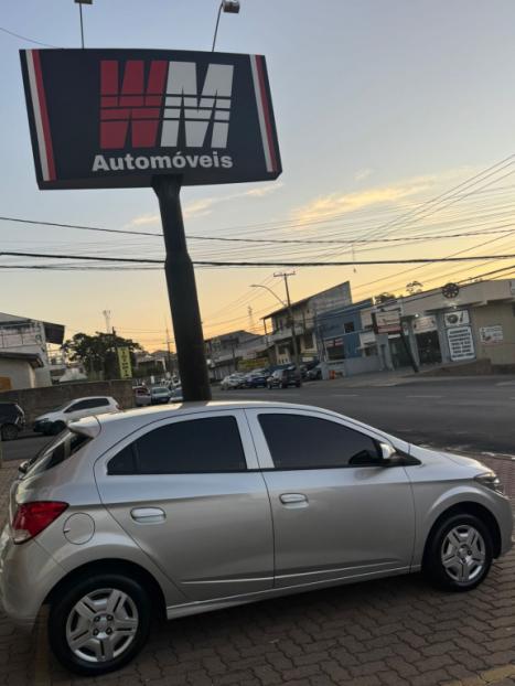 CHEVROLET Onix Hatch 1.0 4P FLEX LT, Foto 4