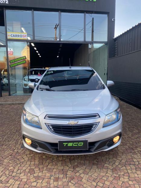 CHEVROLET Onix Hatch 1.4 4P FLEX LTZ, Foto 2