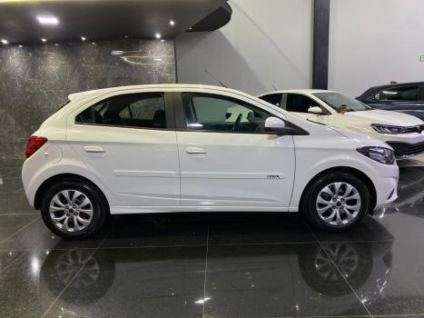 CHEVROLET Onix Hatch 1.4 4P FLEX LT AUTOMTICO, Foto 7