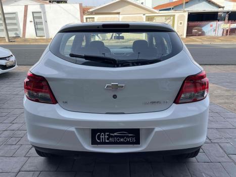 CHEVROLET Onix Hatch 1.4 4P FLEX LT, Foto 6