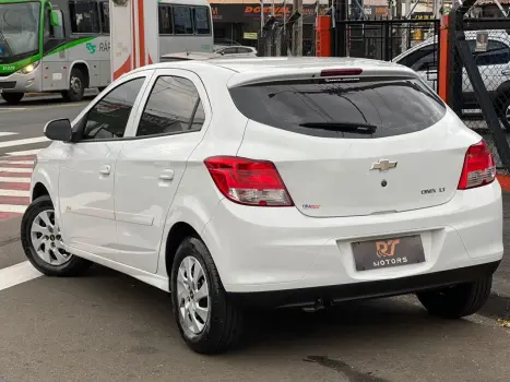 CHEVROLET Onix Hatch 1.0 4P FLEX LT, Foto 3