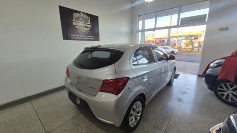 CHEVROLET Onix Hatch 1.4 4P FLEX LT AUTOMTICO, Foto 5