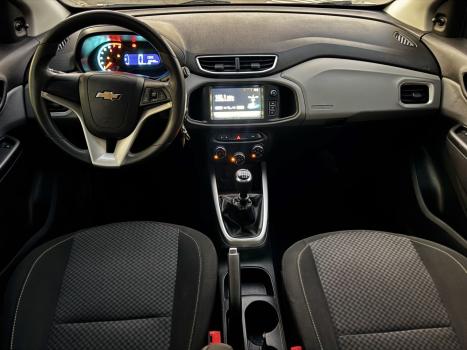 CHEVROLET Onix Hatch 1.4 4P FLEX LT, Foto 5