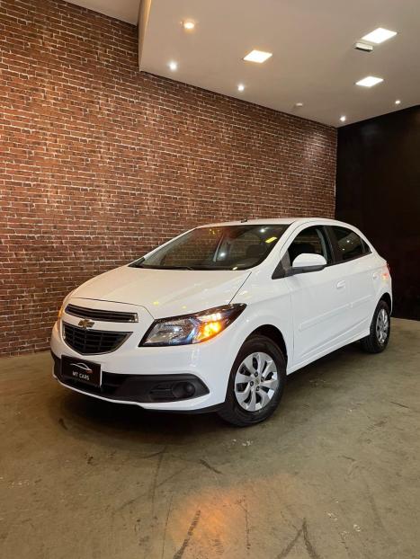 CHEVROLET Onix Hatch 1.4 4P FLEX LT, Foto 2