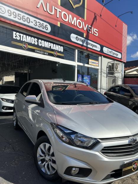CHEVROLET Onix Hatch 1.4 4P FLEX LT, Foto 2