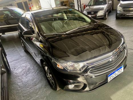 CHEVROLET Onix Hatch 1.4 4P FLEX LTZ, Foto 5
