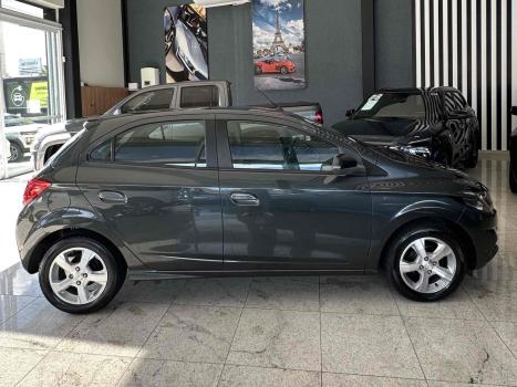 CHEVROLET Onix Hatch 1.4 4P FLEX LT, Foto 4