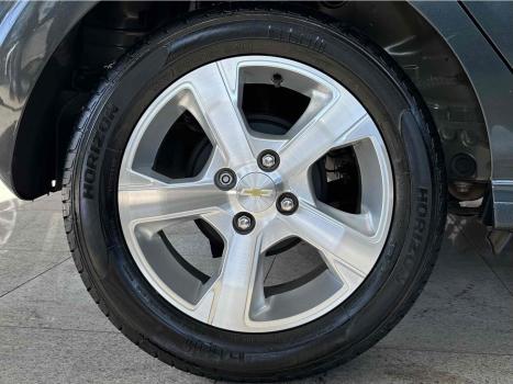 CHEVROLET Onix Hatch 1.4 4P FLEX LT, Foto 9