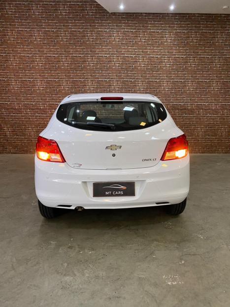 CHEVROLET Onix Hatch 1.0 4P FLEX LT, Foto 4