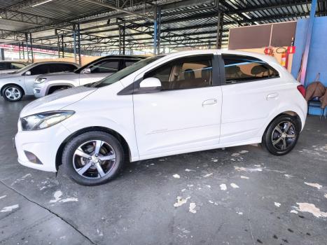 CHEVROLET Onix Hatch 1.4 4P FLEX LTZ, Foto 4