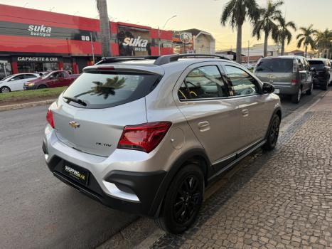 CHEVROLET Onix Hatch 1.4 4P FLEX ACTIV AUTOMTICO, Foto 7