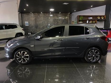 CHEVROLET Onix Hatch 1.0 12V 4P FLEX PREMIER TURBO AUTOMTICO, Foto 9