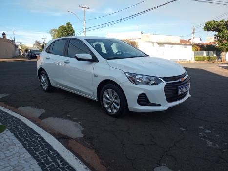 CHEVROLET Onix Hatch 1.0 4P FLEX LT2, Foto 2