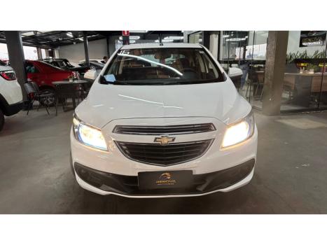 CHEVROLET Onix Hatch 1.4 4P FLEX LT, Foto 2