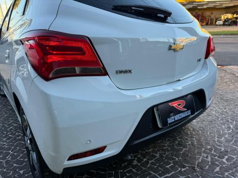 CHEVROLET Onix Hatch 1.4 4P FLEX LTZ AUTOMTICO, Foto 10