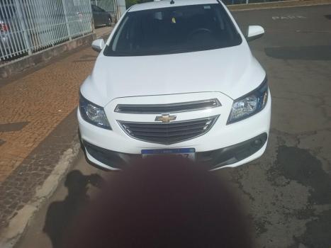 CHEVROLET Onix Hatch 1.4 4P FLEX LT, Foto 7