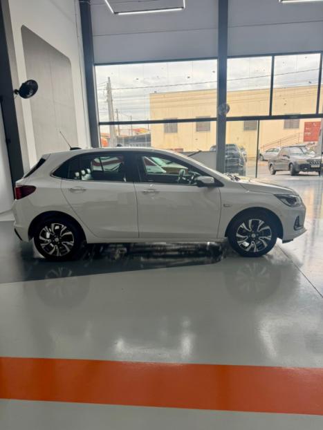 CHEVROLET Onix Hatch 1.0 12V 4P FLEX PREMIER 2 TURBO AUTOMTICO, Foto 16
