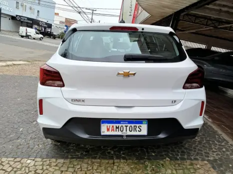 CHEVROLET Onix Hatch 1.0 12V 4P FLEX LT, Foto 5