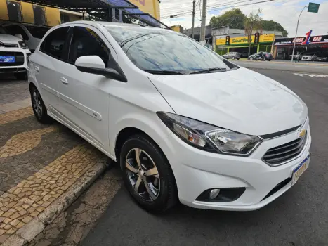 CHEVROLET Onix Hatch 1.4 4P FLEX LTZ, Foto 2