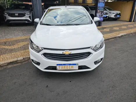CHEVROLET Onix Hatch 1.4 4P FLEX LTZ, Foto 6