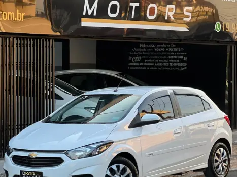 CHEVROLET Onix Hatch 1.4 4P FLEX LT, Foto 4