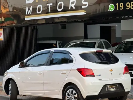 CHEVROLET Onix Hatch 1.4 4P FLEX LT, Foto 15