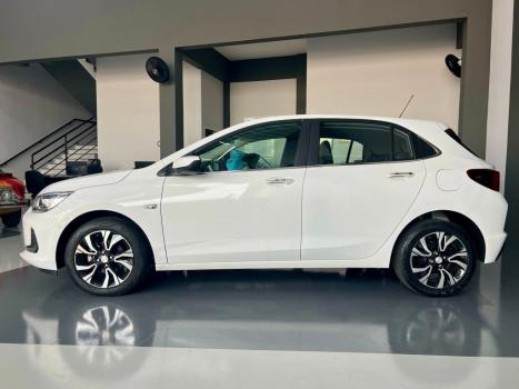 CHEVROLET Onix Hatch 1.0 12V 4P FLEX PREMIER 2 TURBO AUTOMTICO, Foto 2