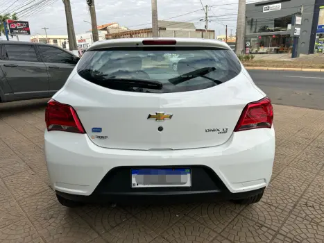 CHEVROLET Onix Hatch 1.0 4P FLEX LT, Foto 7