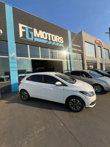 CHEVROLET Onix Hatch 1.4 4P FLEX LTZ, Foto 2