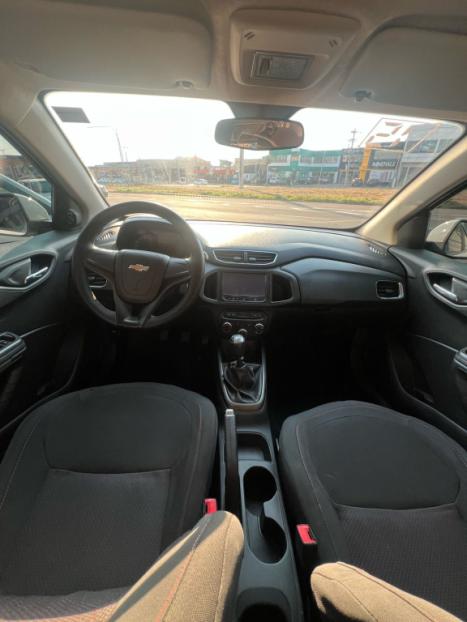 CHEVROLET Onix Hatch 1.4 4P FLEX LTZ, Foto 8