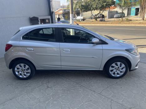 CHEVROLET Onix Hatch 1.4 4P FLEX LT AUTOMTICO, Foto 6