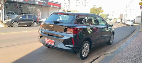 CHEVROLET Onix Hatch 1.0 12V 4P FLEX PREMIER 2 TURBO AUTOMTICO, Foto 6